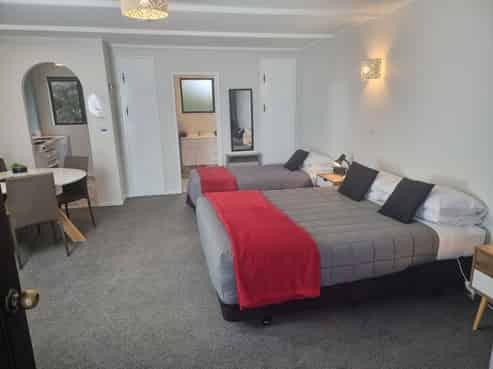 Motel + Owner - Operator Lifestyle - Only $350k!