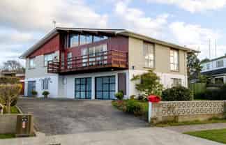 17 Lane Place, Awapuni