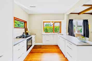 85 Riverside Drive, Waiwhetu