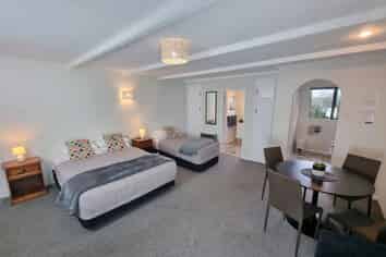 7 Unit Motel - 3 Bed 2 Bath Home - Only $350k!