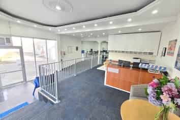 374M² ROAD FRONTAGE OFFICE/ RETAIL SPACE
