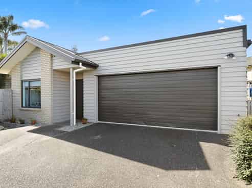 20 Taotahi Avenue, Dinsdale