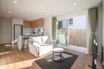 1/61 Waltham Road, Sydenham