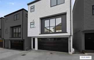27 Jandell Crescent, Bucklands Beach