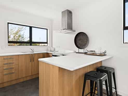 30 Caxton Street, Onekawa