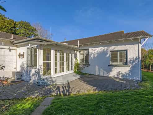 54 Margaret Street, Roslyn