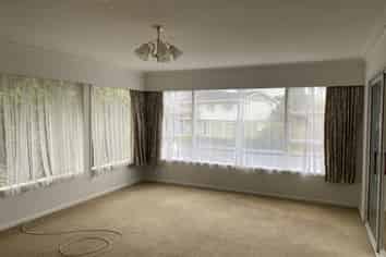23 Oriel Ave, Tawa