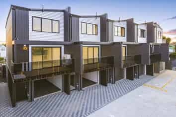 7/14 Tomuri Place, Mount Wellington