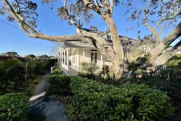 1 Mozeley Avenue, Devonport
