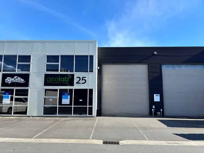 Papamoa Beach warehouse and office available now