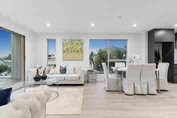 26C Trojan Crescent, New Lynn