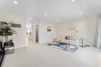7/2 Ko Nui Place, Hobsonville