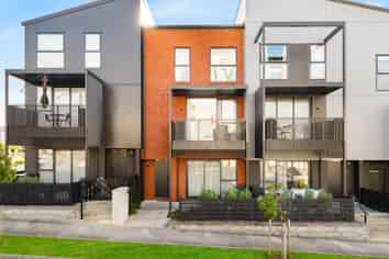 7/2 Ko Nui Place, Hobsonville