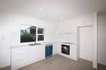 2/90 Ranfurly Road, Epsom