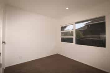 2/90 Ranfurly Road, Epsom