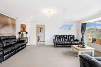 15 Downes Avenue, Springvale