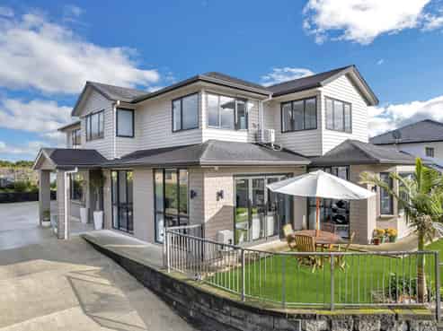 40B Nanleen Rise, Manurewa