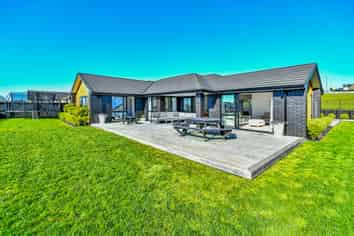 29 Trevor McMiken Drive, Patumahoe