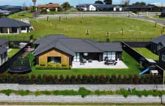 29 Trevor McMiken Drive, Patumahoe