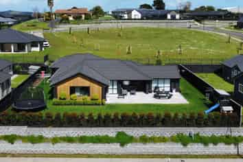 29 Trevor McMiken Drive, Patumahoe
