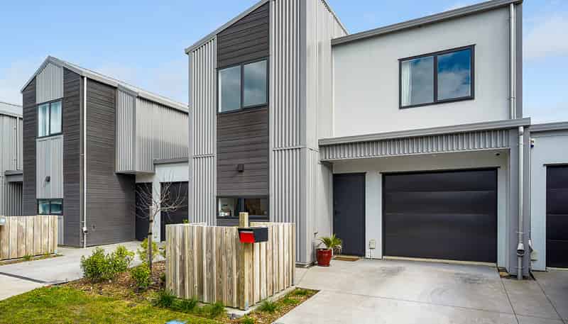 6 Gecko Lane, Hamilton Lake