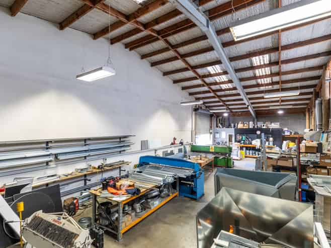 168sqm Industrial workshop - Richmond