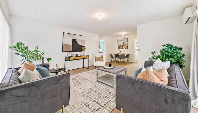 2/36 Blacklock Avenue, Henderson