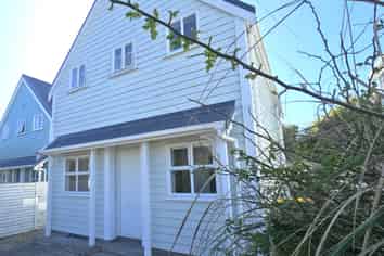 7b Richard Street, Titahi Bay