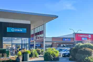 PREMIUM OPPORTUNITY - TAKANINI TOWN CENTRE
