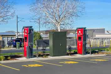 PREMIUM OPPORTUNITY - TAKANINI TOWN CENTRE
