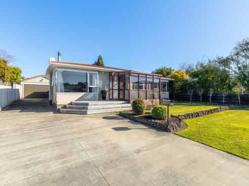 99 Surrey Road, Springvale