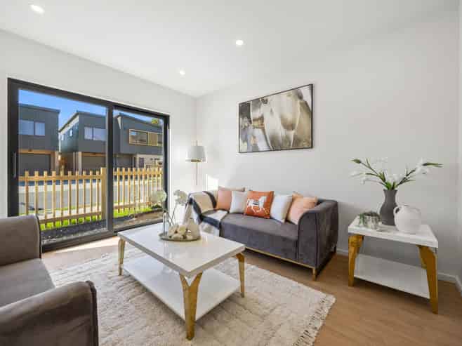 32 Taipahitini Road, Karaka