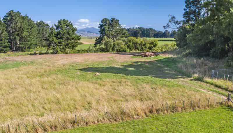 82 Jacksons Road, Koputaroa