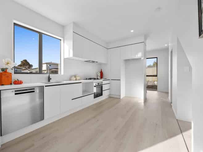 13A Blanche Way, Half Moon Bay