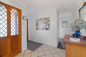 8 Plachatsh Lane, Oxford