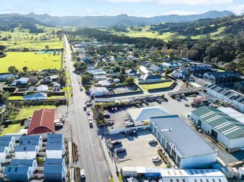 Premium Matakana Freehold