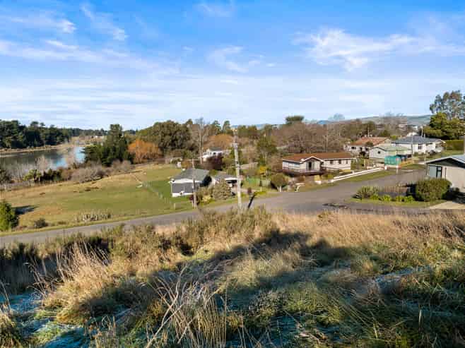 11 Seddon Street, Waikouaiti