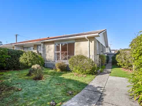 1/16 Riverbank Street, Ebdentown