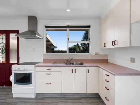 16 Dillon Drive, Bell Block