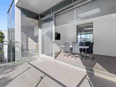 Rent reduced – office with deck and storage