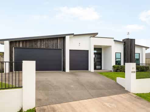 27 Batten Drive, Flagstaff