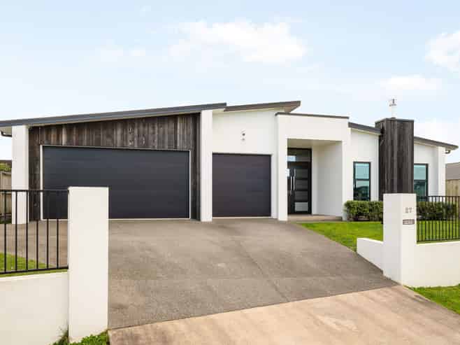 27 Batten Drive, Flagstaff