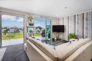 71/86 Albert Street, Whitianga