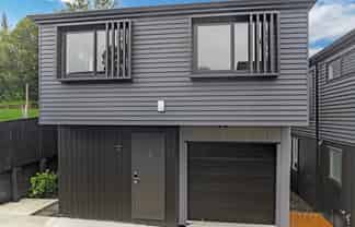 2D Kama Place, Sunnynook