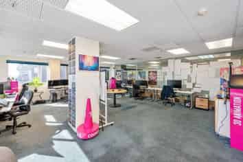 Entry Level Full Floor + 3 Parks