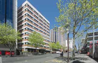 Entry Level Full Floor + 3 Parks