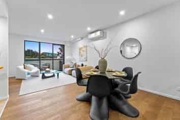 5/10 Meadowbank Road, Meadowbank