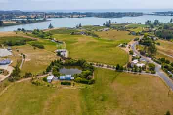41 Bronte Road East, Upper Moutere