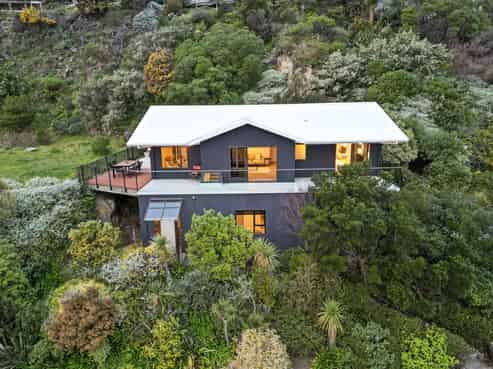 122 Mccormacks Bay Road, Redcliffs