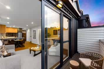 4/10 Meadowbank Road, Meadowbank